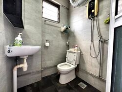 Blk 123 Yishun Street 11 (Yishun), HDB 4 Rooms #525366771